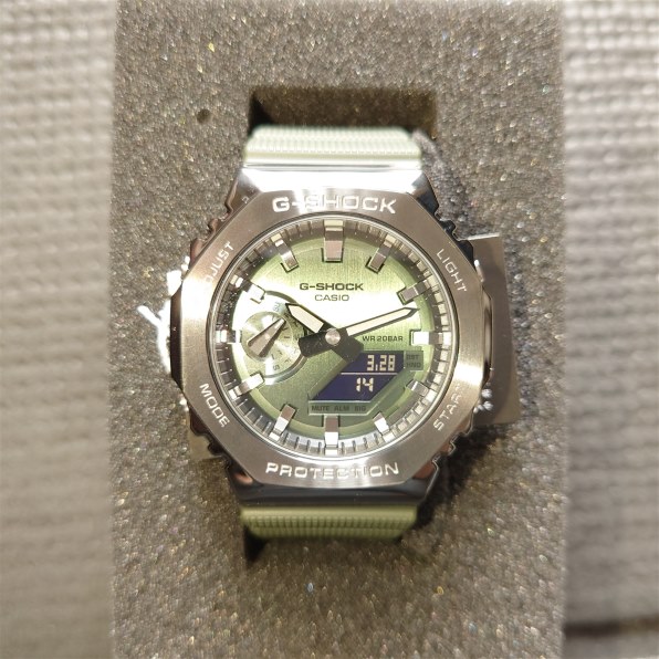 美品】カシオ G-SHOCK GM-2100B-3AJF カシオーク グリーン+