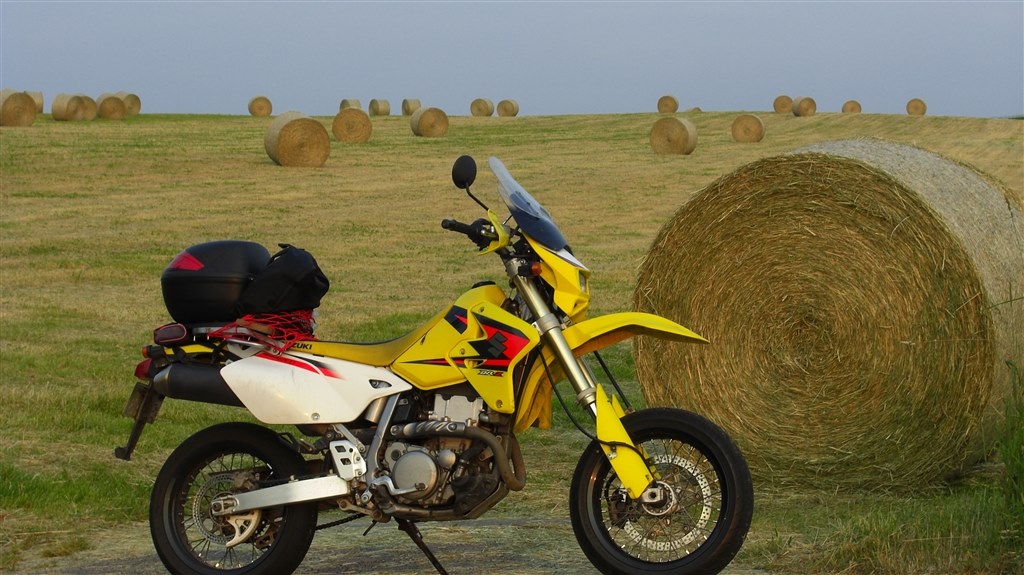売却&追記】とても素晴らしいバイクでした。』 スズキ DR 売却&追記】とても素晴らしいバイクでした。』 スズキ DR