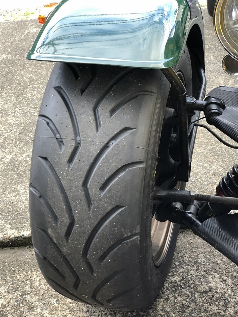 スーパーセブンで荒れた峠道を走る時は現時点で一番良いかも スーパーセブンで荒れた峠道を走る時は現時点で一番良いかも
