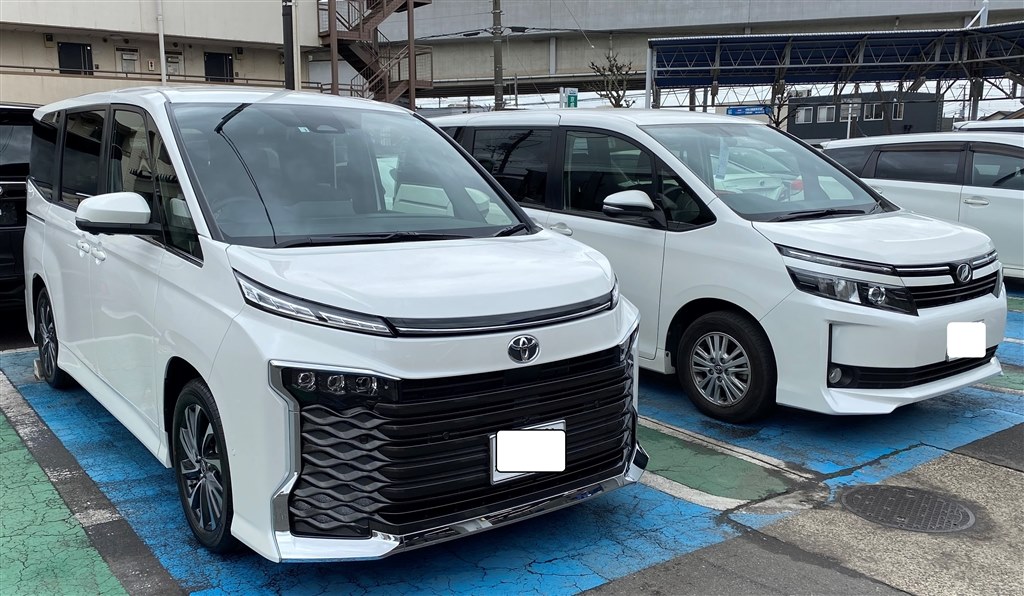 納車後300km走行レビュー』 トヨタ ヴォクシー 2022年モデル 蘇我氏