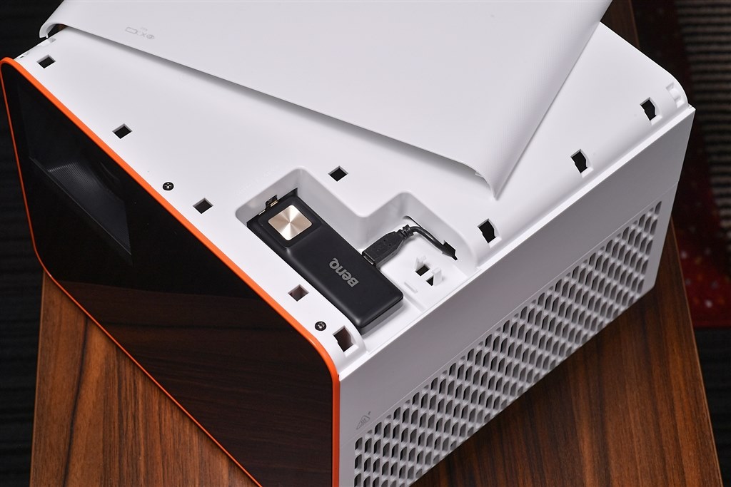 入門機としての要件を一通り満足。輝度3000lmはお値段以上の価値
