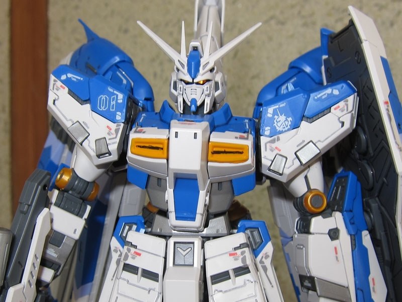 RGの進化を感じる1体』 BANDAI RG 1/144 Hi-νガンダム しんいちろー
