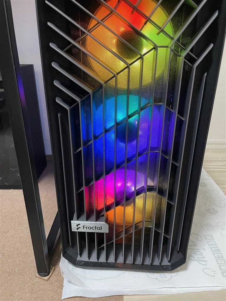 数少ない420mm簡易水冷。Torrentでも無加工で装着可能。』 Corsair