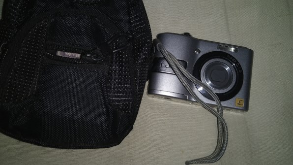 パナソニック LUMIX DMC-LS85 価格比較 - 価格.com