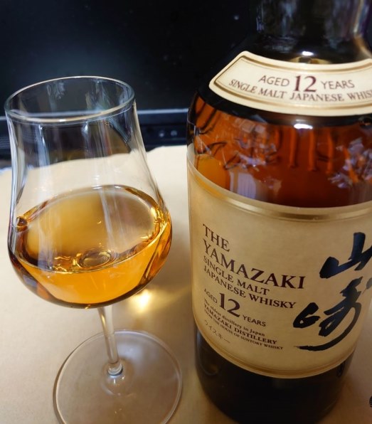 サントリー山崎12年希少竹林模様ケース700ml シングルモルトウイスキー新品