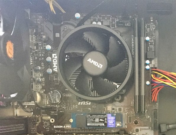 WESTERN DIGITAL WD Blue SN550 NVMe WDS100T2B0C投稿画像・動画 WESTERN DIGITAL WD Blue SN550 NVMe WDS100T2B0C投稿画像・動画
