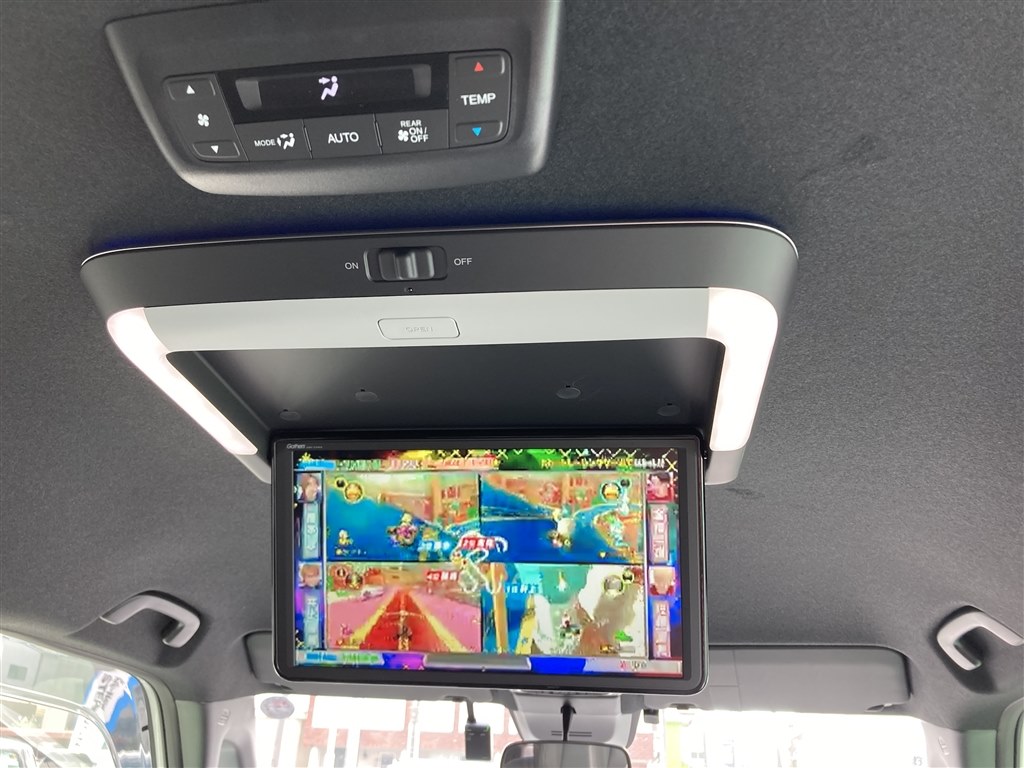 美品15.6インチ リア席モニター VM-231FE 新型ステップワゴン新車外し  