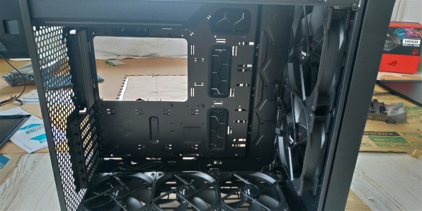 Fractal Design Torrent Solid FD-C-TOR1A-05投稿画像・動画 - 価格.com