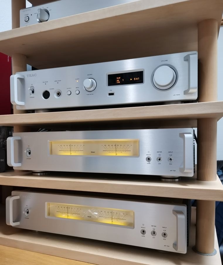 音質に満足です』 TEAC AP-701-S [シルバー] 野場さんのレビュー
