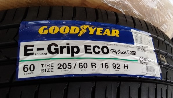 グッドイヤー EfficientGrip ECO EG01 205/60R16 92H 価格比較 - 価格.com