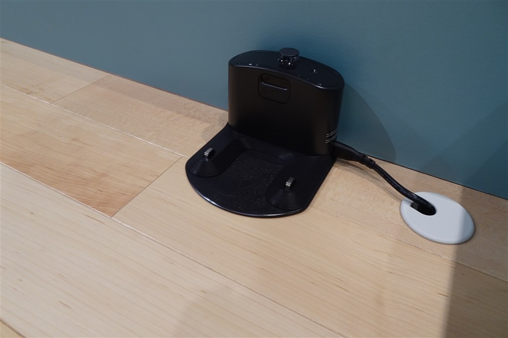 ⭐︎ルンバ　i2 新品⭐︎美品⭐︎早い者勝ち⭐︎最終価格です⭐︎ ルンバ アイロボット i2 ロボット掃除機 Roombai2 I215860 お