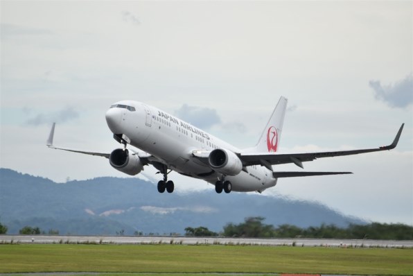 ニコン D3500 ダブルズームキットで撮影された写真 - 価格.com