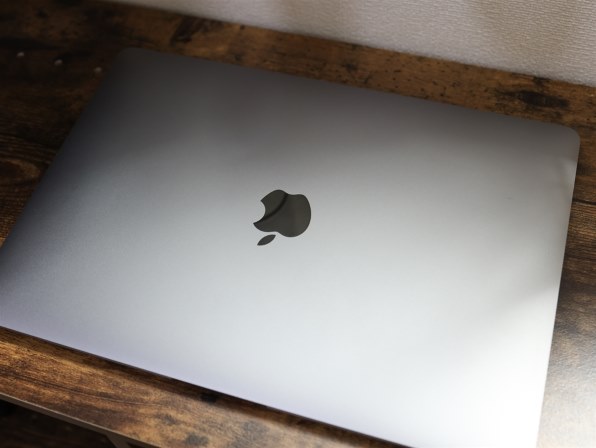 Apple MacBook Air Retinaディスプレイ 13.3 MGN93J/A [シルバー]投稿