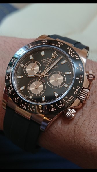 ROLEX デイトナ 専用 ブラック ラバーベルト【尾錠付きモデル】 ROLEX デイトナ 専用 ブラック ラバーベルト【尾錠付きモデル