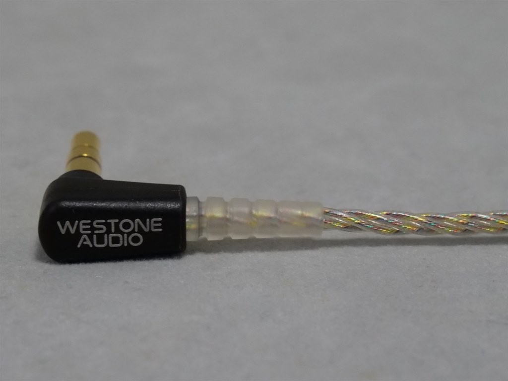 ロック系音楽が映えるダイナミックなサウンド！』 Westone MACH 70 WA