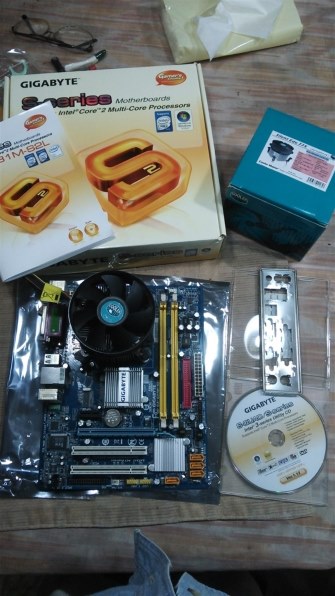 GIGABYTE GA-G31M-S2L投稿画像・動画 - 価格.com