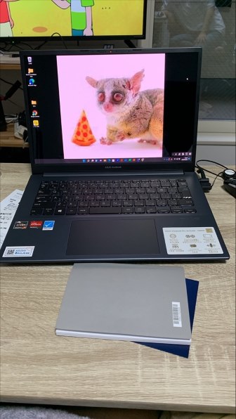 ASUS Vivobook Pro 14 OLED M3401QA M3401QA-KM010W 価格比較 ASUS Vivobook Pro 14 OLED M3401QA M3401QA-KM010W 価格比較