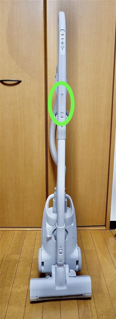 紙パック掃除機の一つの理想型。特に病弱な人にお勧め