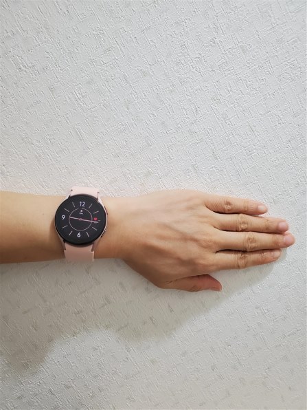 サムスン Galaxy Watch5 40mm SM-R900NZDAXJP [ピンクゴールド]投稿 