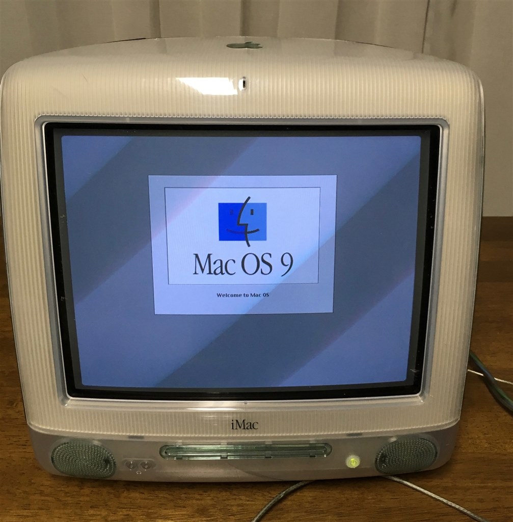 とにかくデザインが目に焼き付いて離れな?い！』』 Apple iMac DV+