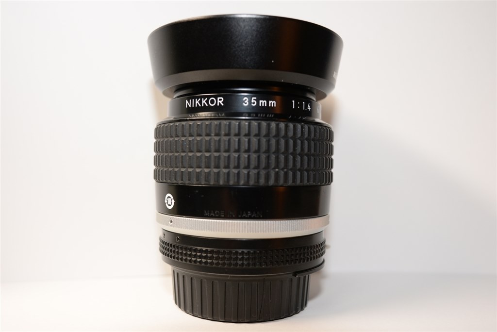 シリアルナンバー6xxxxxには⑩マーク付きがあります。』 ニコン Ai Nikkor 35mm f/1.4S NOESIS  ONEさんのレビュー評価・評判 - 価格.com