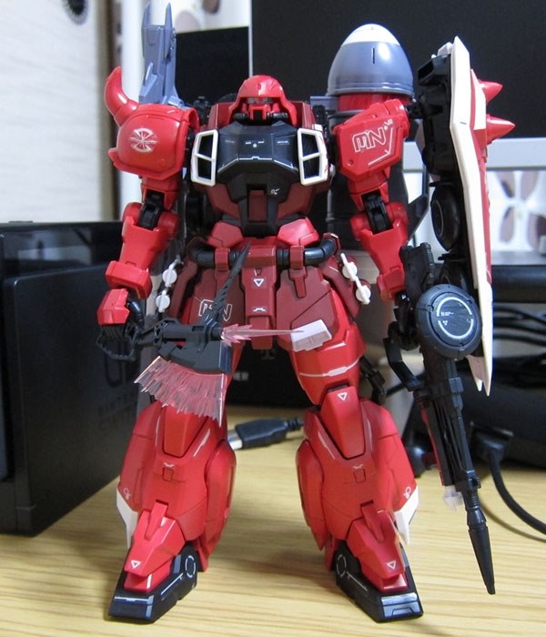 なかなかのボリューム』 BANDAI MG 1/100 ガナーザクウォーリア