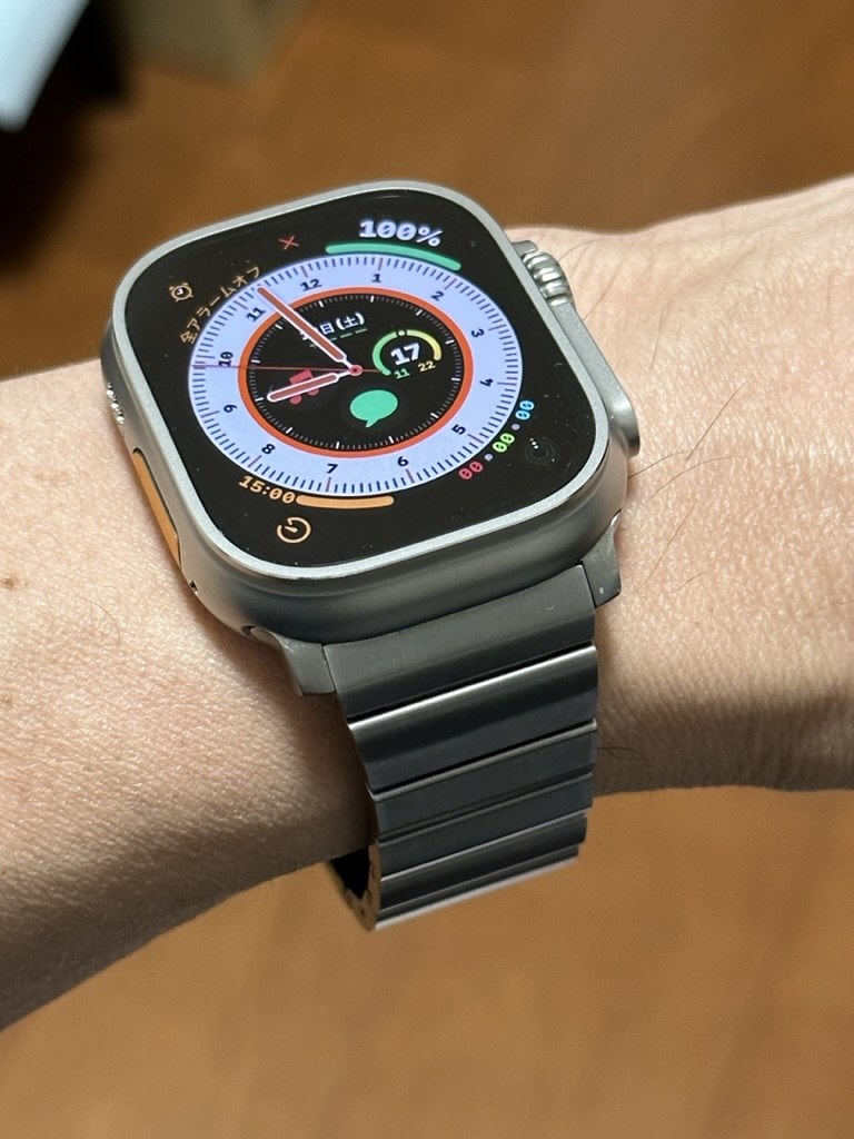 デカい、厚い、重い」』 Apple Apple Watch Ultra GPS+Cellularモデル 49mm MNHJ3J/A [ グリーンアルパインループ S] まるぼうずさんのレビュー評価・評判 - 価格.com