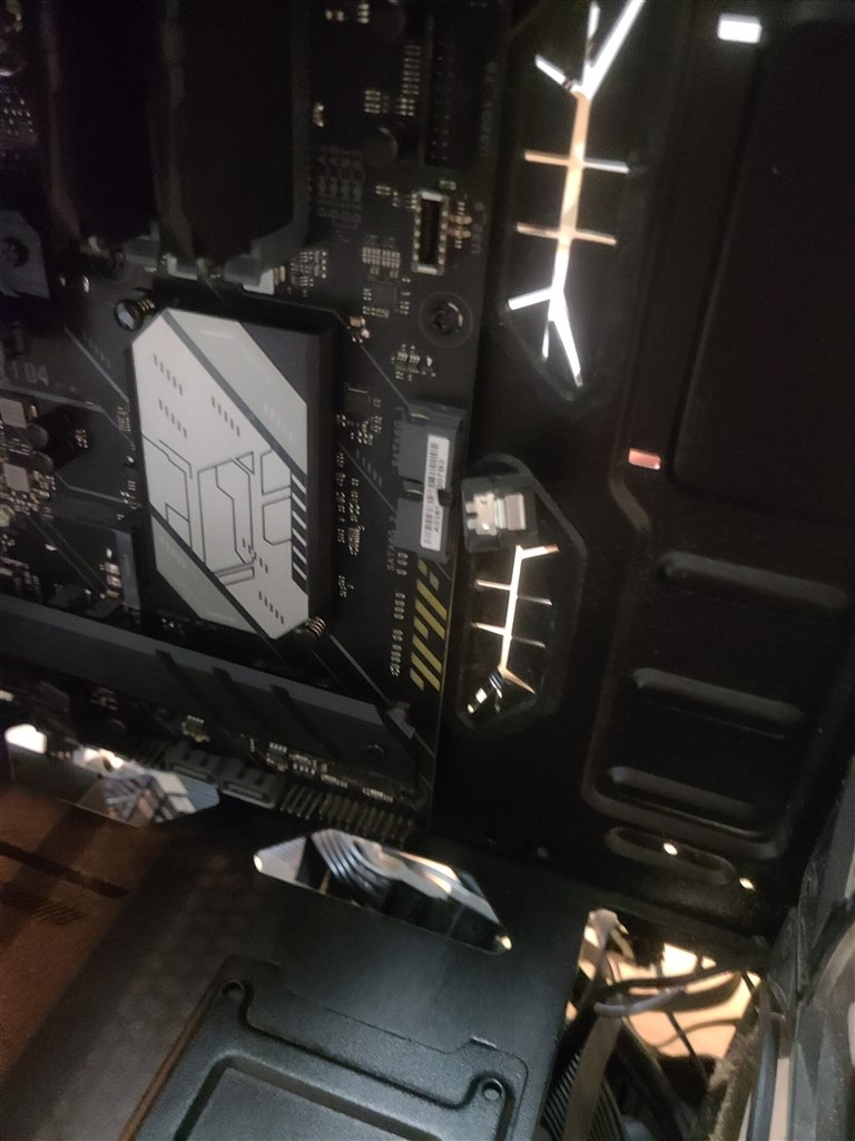 時代遅れです』 ASUS TUF Gaming GT301 Case フェイマリさんの