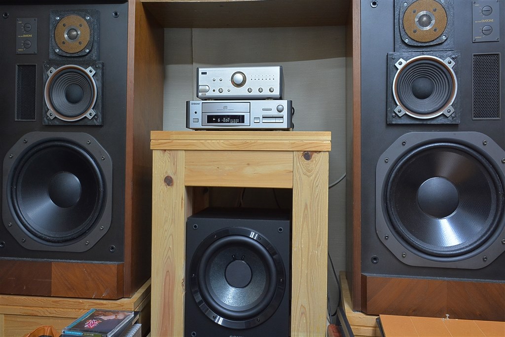 review_667149_f.jpg