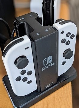 HORI Joy-Con充電スタンド for Nintendo Switch NSW-003 価格比較