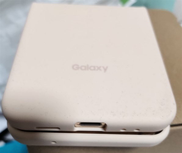 サムスン Galaxy Z Flip4 SC-54C docomo [ピンクゴールド]投稿画像