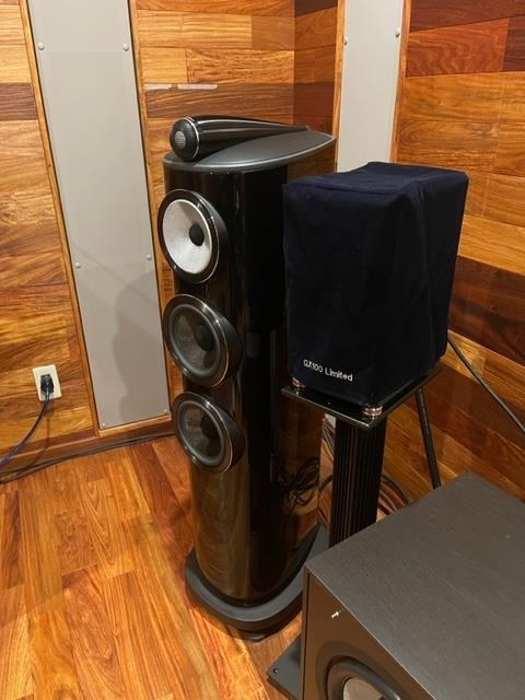 音楽に没入できるスピーカー』 Bowers & Wilkins 804 D4 [グロス