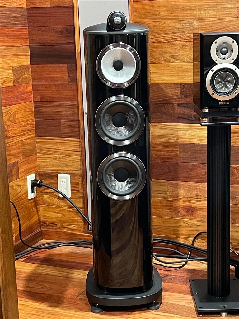 Bowers & Wilkins 804 D4