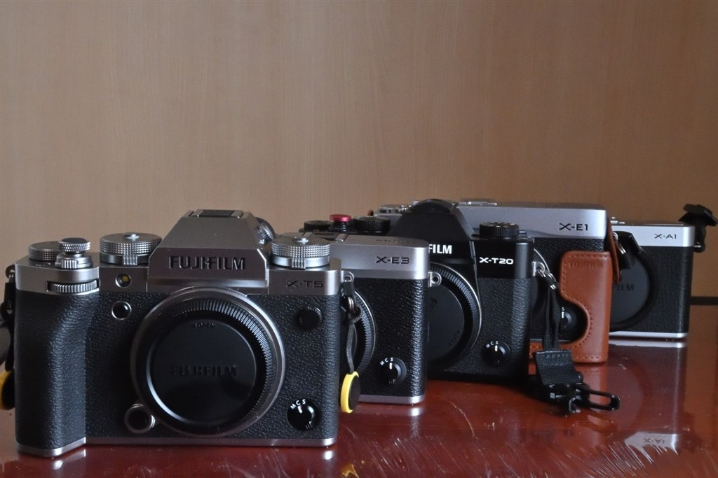 THE 写真機』 富士フイルム FUJIFILM X-T5 ボディ [シルバー 
