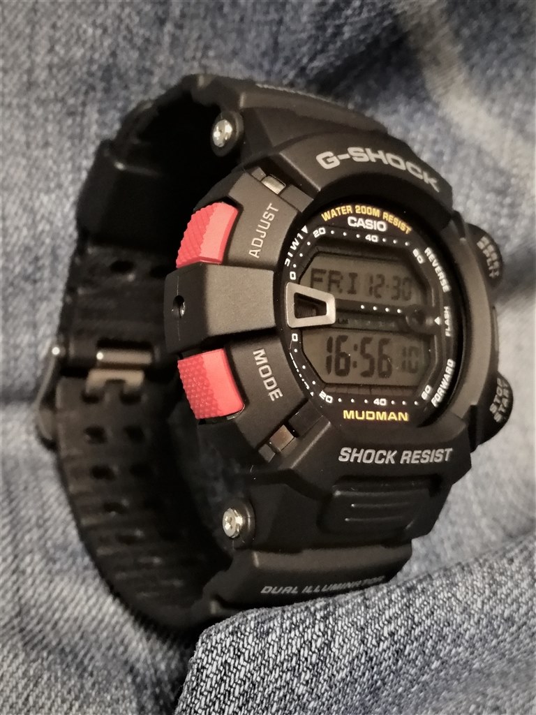 最初の G-SHOCK/アーミーグリーン/マッドマン/ミリタリー/G-9000/反転