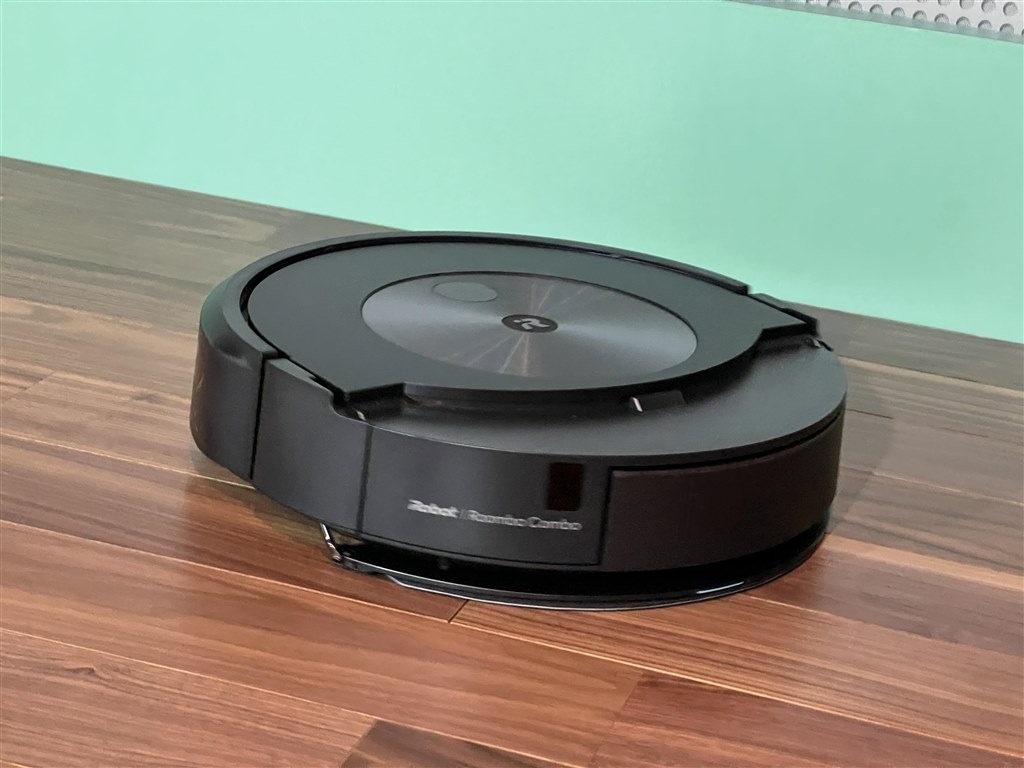 拭き掃除に対応し完成度がアップ』 iRobot ルンバ コンボ j7+ c755860