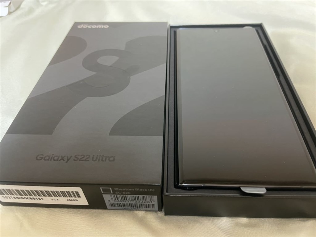 review_674210_f.jpg