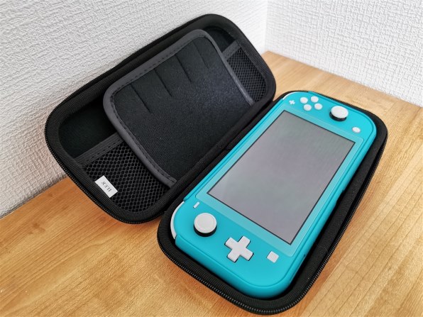 アイレックス EVAポーチ for ニンテンドーSwitch Lite ILXSL297