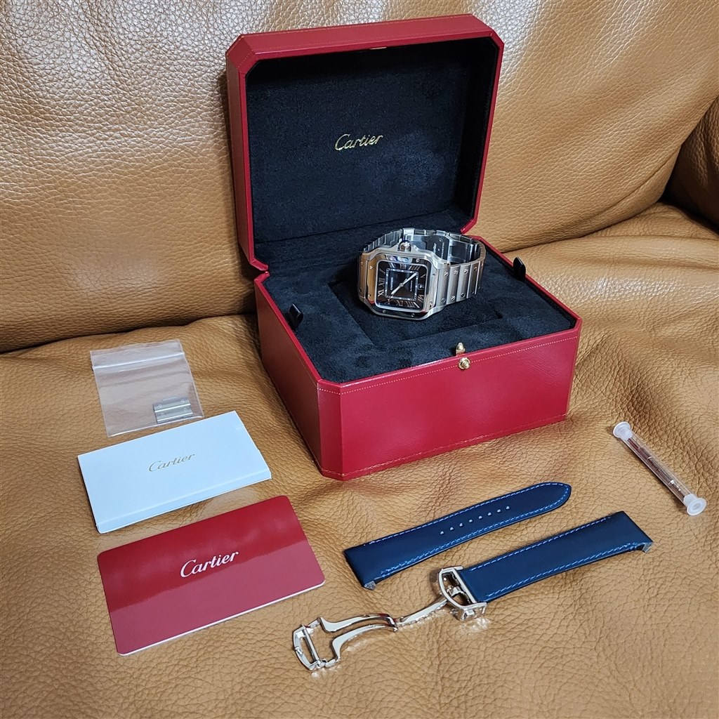 Cartier 赤いレザー風ボックス レザーグッズ | カルティエ