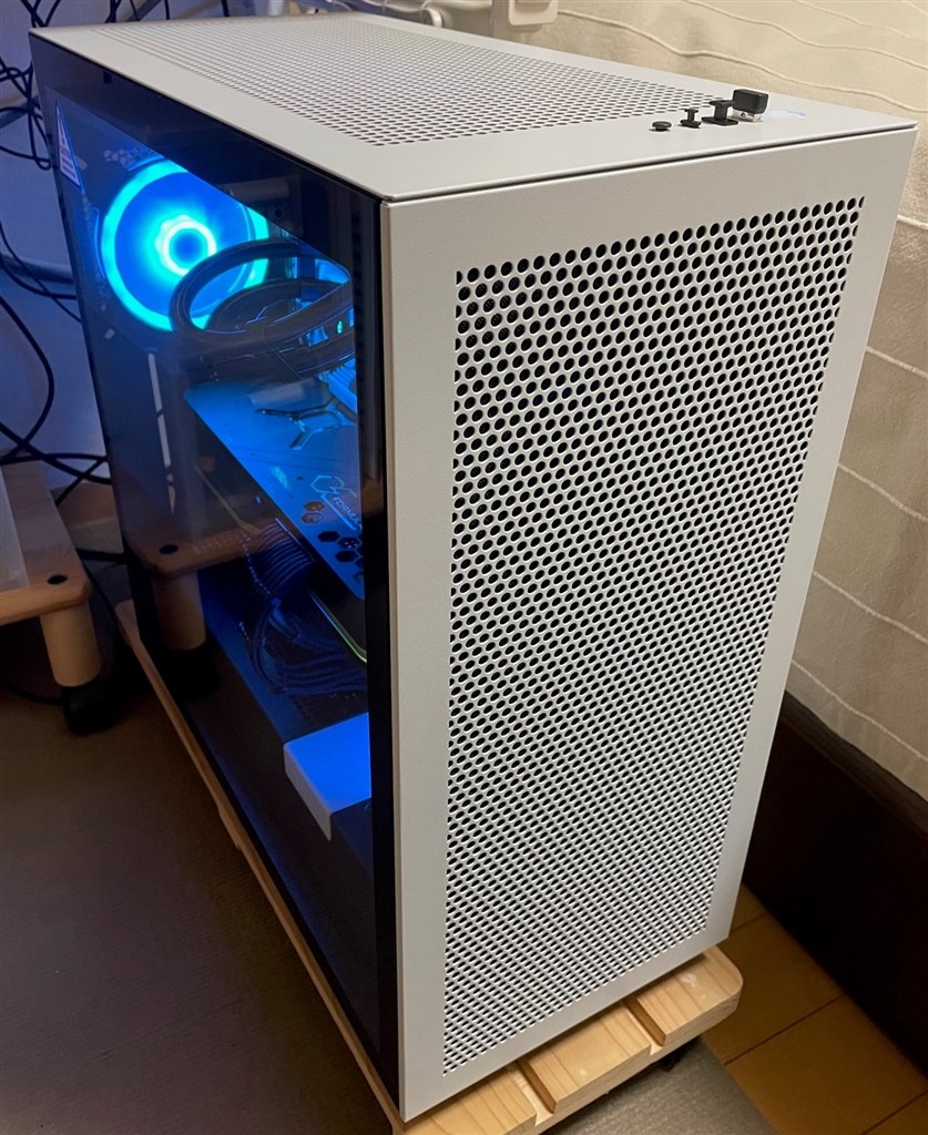 NZXT H7 FLOW RGB ホワイト ATX microATX miniITX EATX対応 ミドル