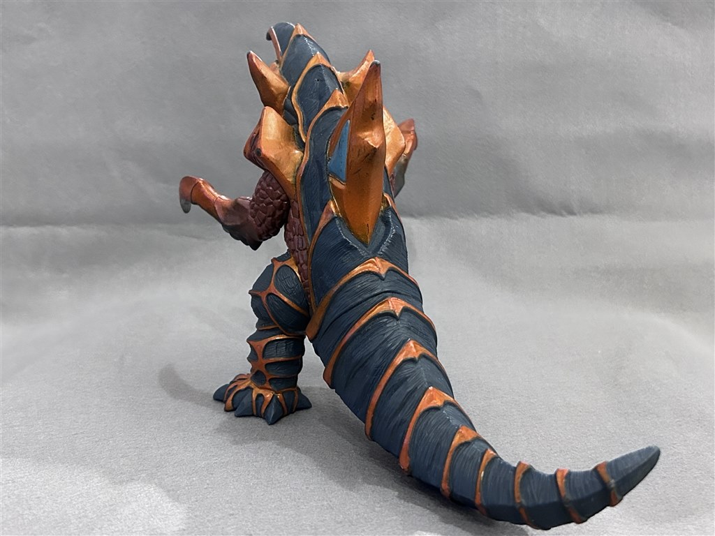 惚れ惚れ造形美』 BANDAI スパークドールズ ウルトラ怪獣500 053