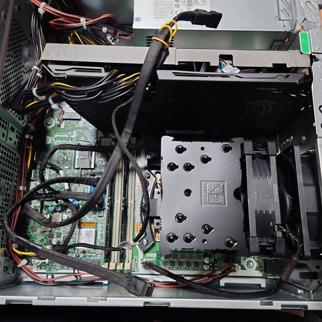 hpの法人向けミニタワーElite 800 G9 TWRに装着(要加工)』 noctua NH