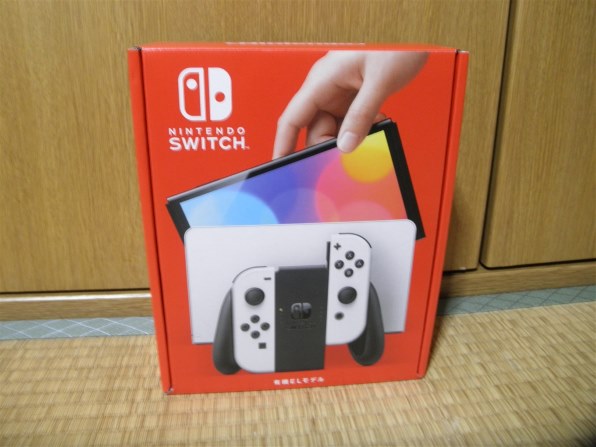 ほぼ新品新型 ニンテンドースイッチ 液晶本体のみ モテ