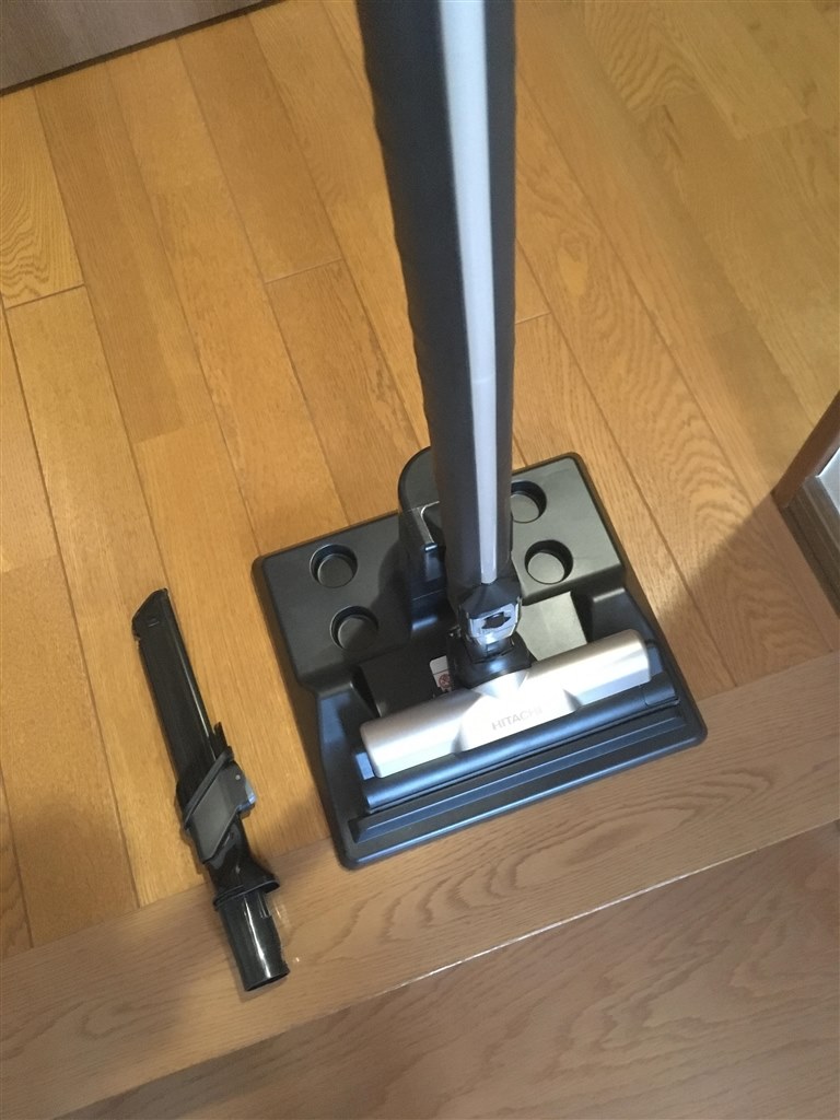 日立コードレス掃除機は軽いですね』 日立 ラクかるスティック 日立コードレス掃除機は軽いですね』 日立 ラクかるスティック