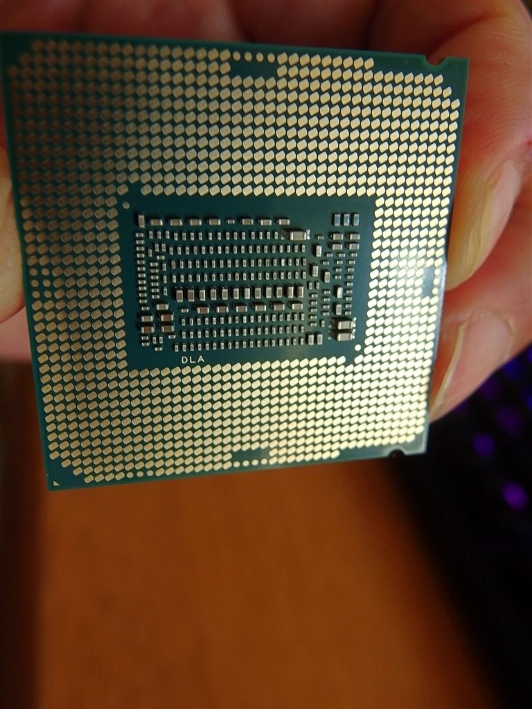 9600K無駄”使い” かな。』 インテル Core i5 9600K BOX あずたろうさん