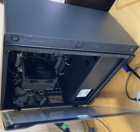 Thermaltake S100 TG 価格比較 - 価格.com