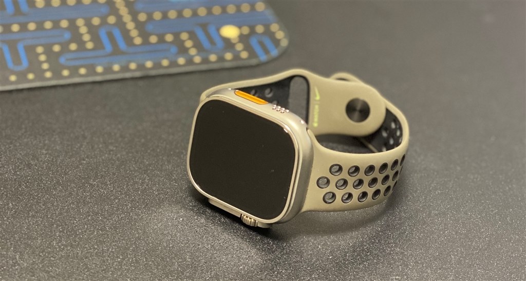 軽くて冷えないチタンの装着感が心地よい』 Apple Apple Watch