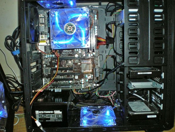 ZALMANのATX対応ミドルタワーPCケース｢Z9 Neo White｣発売