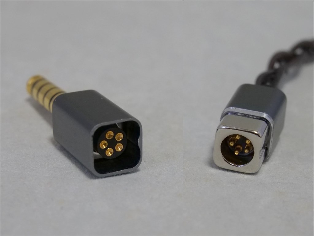 マグネット吸着で端子を簡単に交換できる機能派！音質も良好！』 FiiO