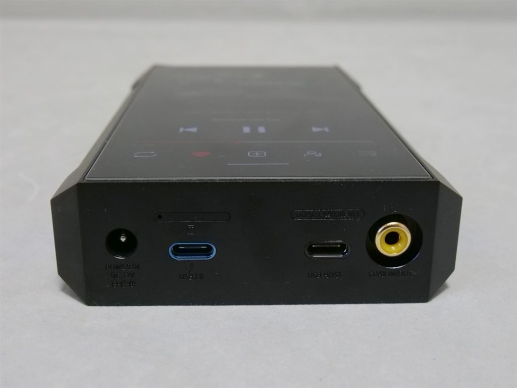 音質、機能性、使い勝手を高次元で両立した万能系優秀モデル！』 FiiO